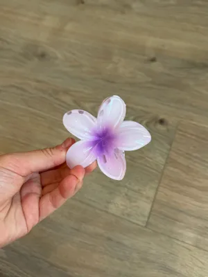 Purple Flower Claw Clip thumbnail 2