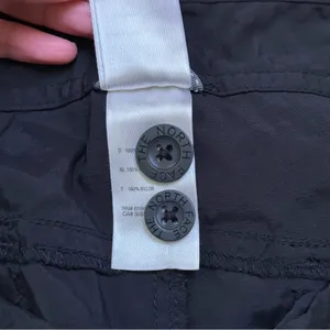 The North Face Women's T150 T550 Cargo Hiking Shorts Outdoor Gorp Black 6 Long thumbnail 15