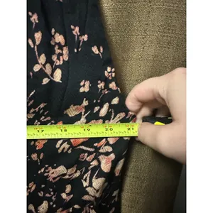 NWT Urban Outfitters Pink Floral V Neck Jumpsuit Black Size Large Wide Leg thumbnail 8