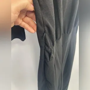 New black‎ jumpsuit size medium Black thumbnail 4