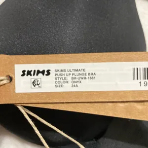 SKIMS Ultimate Push-Up Bra 34A thumbnail 4