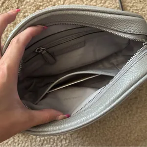 Michael Kors Light Gray Crossbody Bag thumbnail 3