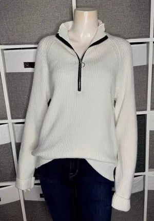 UNBRANDED Super Soft 1/4 Zip Sweater Size Medium White thumbnail 1