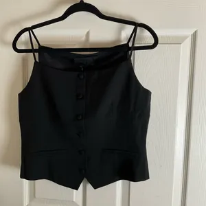 NWT Vanwell London Tailored Button-Down Vest Top - Black Size S thumbnail 2