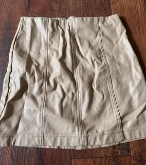 Skirt Tan Size M thumbnail 1