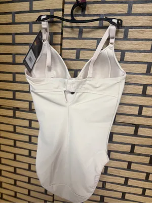 Maidenform tan extra firm control cupped bodysuit shapewear size Small thumbnail 6