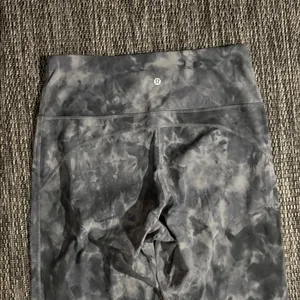 Lululemon Groove Super-High-Rise Flared Pant Nulu thumbnail 5