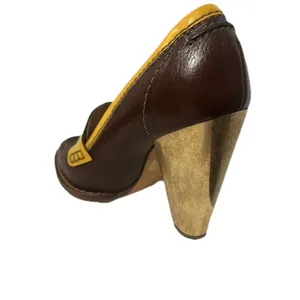 Dolce & Gabbana vintage two-tone penny loafer block heels 1970s retro aesthetic. thumbnail 6