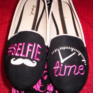 Qupid Hashtag Selfie Time Black/Pink Special Novelty Flat Loafer Shoes Lady's 9 thumbnail 4
