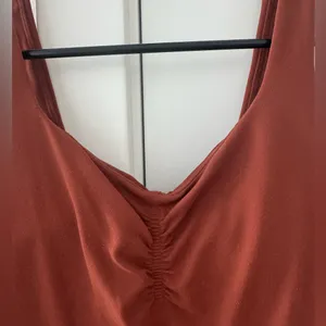 Lululemon Align tank thumbnail 2