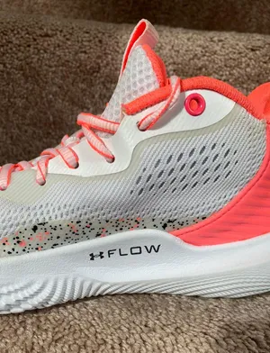 Under Armour Basketball Shoes thumbnail 2