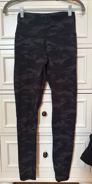 Colorfulkoala camo leggings  thumbnail 1