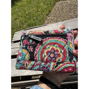 Vera Bradley Multicolored Quilted‎ Cotton W/floral Design Button Close Wallet thumbnail 4