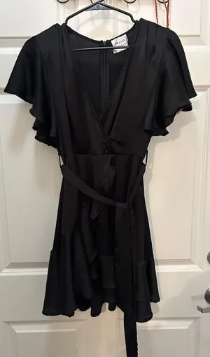 Hello Molly Dress thumbnail 1