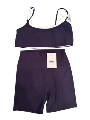 Wilo Two‑Piece Athletic Set – NWT, Sports Bra (L) + Shorts (M) thumbnail 2