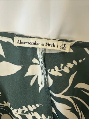 Abercrombie & Fitch Green and White Floral Romper thumbnail 2