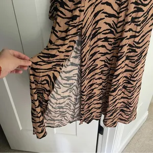 Reformation Brown Creed Button open Back‎ Long Sleeve Slit Dress tiger print thumbnail 5