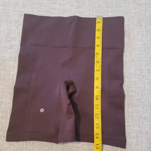 Lululemon Compression shorts thumbnail 3