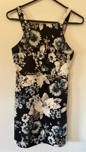 Abercrombie & Fitch Floral Sleeveless Mini Dress thumbnail 1