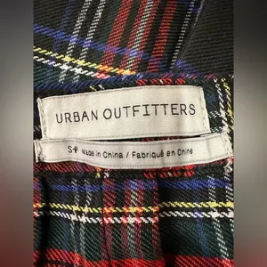 EUC Urban Outfitters Women' plaid pleated skirt. thumbnail 7