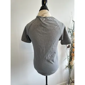Gymshark‎ Vital Seamless 2.0 T-Shirt Tee Womens 2XL Smokey Grey Marl Crew thumbnail 3