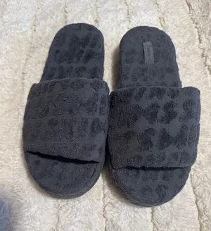 Skims charcoal grey spa Terry slippers thumbnail 1