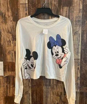 NWT Disney Mickey and Minnie long sleeve T-shirt size L thumbnail 1