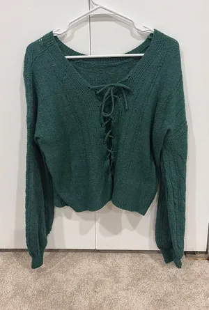 Sweater Green thumbnail 1