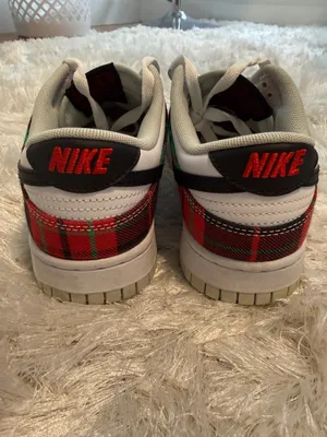 Nike Dunk Low Sneakers thumbnail 4