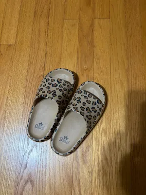 Slides Multiple Size 35/36 thumbnail 2
