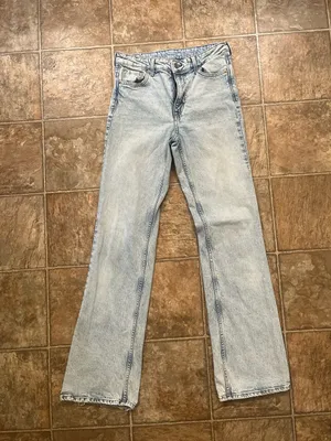 Denim H&M Bootcut Jeans Size 4 High Waist Light Wash Raw Hem thumbnail 3