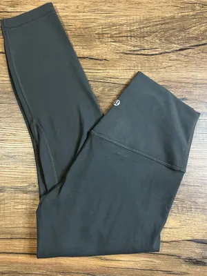 Lululemon Align High Rise Crop 23” Gray Leggings Size 6 Nulu Yoga thumbnail 1