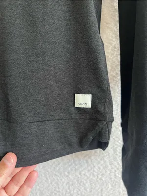 Vuori Women’s Halo Essential DreamKnit Soft Black‎ Pullover Hoodie Size Small thumbnail 3
