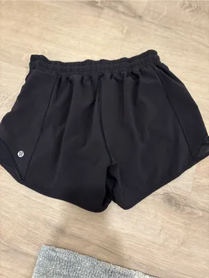 Lululemon Hotty Hot Shorts In Black Size 6 Tall thumbnail 4
