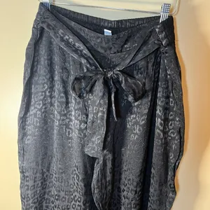 Nine West Black Leopard Print Wide Leg Pants Large thumbnail 2
