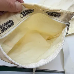 LeSportsac Weekender Beige Nylon Duffle Bag thumbnail 6