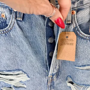 Levi's Ribcage Straight Ankle Jeans Womens 27 Light Wash‎ Distressed Button Fly thumbnail 5