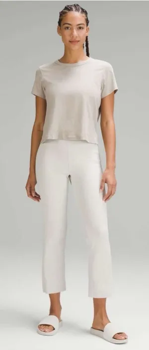 Lululemon Ribbed Softstreme Zip-Leg High-Rise Cropped Pants 25" in Bone Size 10 thumbnail 1