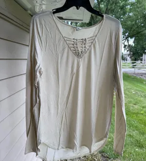 BKE Womens Long Sleeve Top thumbnail 1