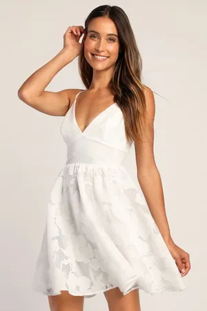 NWT Lulus Floral Feelings White Floral Jacquard Babydoll Mini Dress Cocktail M thumbnail 1