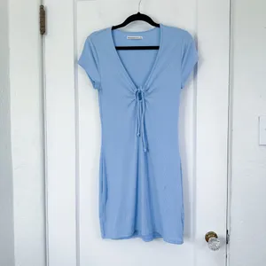 Abercrombie‎ | Cut Out Tie Front Ribbed Mini V Neck Sundress Dress in Blue Small thumbnail 3