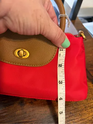 NWT Stunning Red & Tan 2-in-1 Convertible Crossbody Handbag | Chic Top Handle Ba thumbnail 3