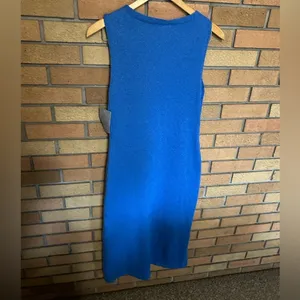 NWT STITCHDROP Sleeveless Frayed Front Midi Sweater Dress in Vivid Blue Size M thumbnail 4