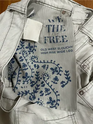 We The Free old west High Rise Slouchy Jean’s Wide Leg Jeans in Light Cream thumbnail 5