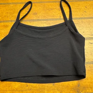 WHITE FOX Black Ribbed Spaghetti Strap Crop‎ Top M thumbnail 4