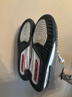 Air Jordan 3 Retro GS 'Cool Grey' 2021 thumbnail 5