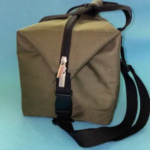 MACY’S insulated tote lunch bag olive green adjustable removable shoulder strap thumbnail 3