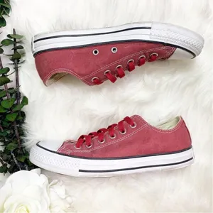 Converse Unisex Size 7 Womens, Size 5 Mens Red Canvas Chuck Taylor Sneakers thumbnail 3
