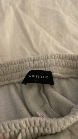 White Fox Sweatpants Boutique thumbnail 4