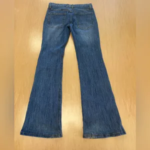Brandy Melville Brielle 90’s jeans bootcut lowrise size sm thumbnail 3